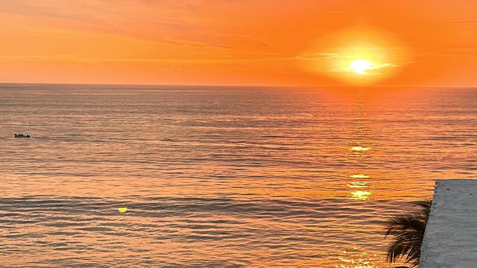 Yellow House 6 Minutos De Playa 巴拉德纳维达 外观 照片
